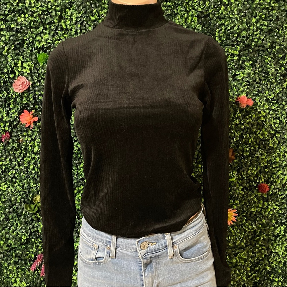 Black Ribbed Turtleneck Top